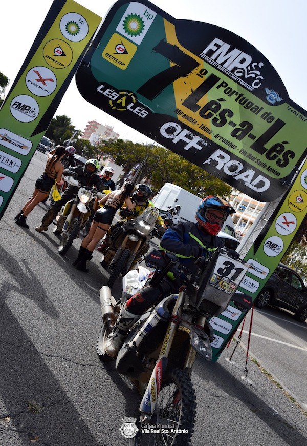Lés-a-Lés-Off-Road-3