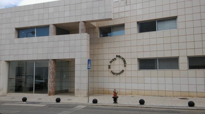 Biblioteca-Municipal-Faro