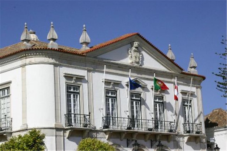 Faro Municipality Awards Contract to Repave Biogal Road, Boosting Rural Safety and Infrastructure