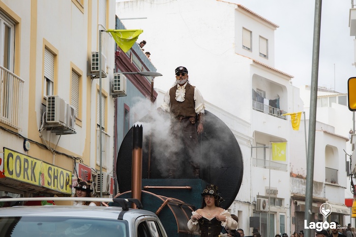 Lagoa-Carnaval-Carvoeiro-6
