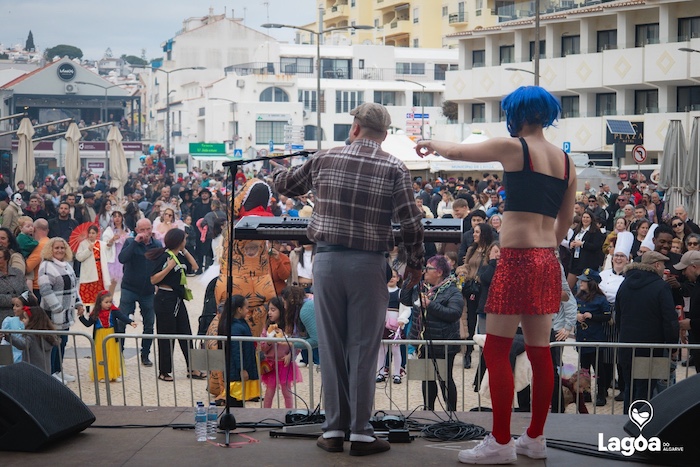 Lagoa-Carnaval-Carvoeiro-7