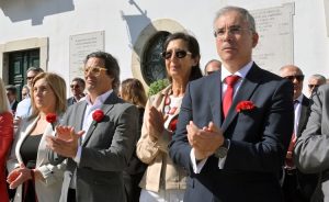 Loulé-Comemora-25Abril-9