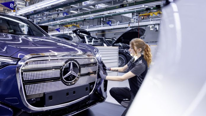 Mercedes Benz CLA