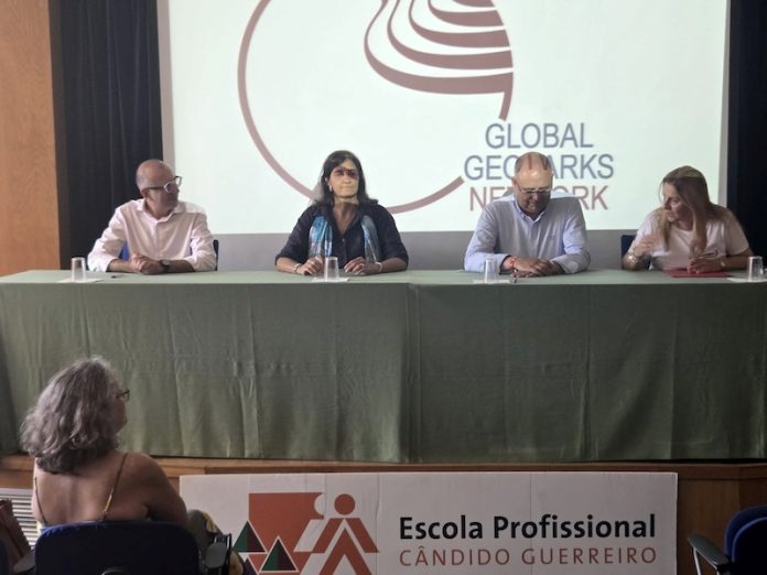 EPCG-Alte-Escola-Geoparque-1 EPCG-Alte-Escola-Geoparque-1